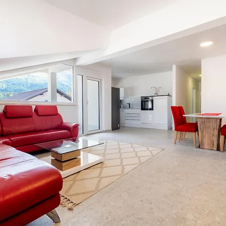 Apartment Luxury Family With Terrace Frigo