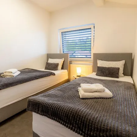 Luxury Family With Terrace Frigo Apartma *